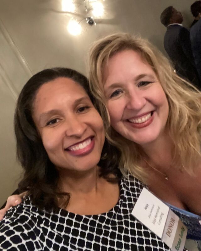 I had a fabulous night at the @wbeceast Desserts & More awards event, celebrating Women Business Owners sweet success!
⠀⠀⠀⠀⠀⠀⠀⠀⠀
Congratulations to all of the night’s winners, including @nawbowphilly chapter President, Christina M. Reger, Esq.!
⠀⠀⠀⠀⠀⠀⠀⠀⠀
Many thanks to L Jay Burks of Comcast for the invitation to attend!
⠀⠀⠀⠀⠀⠀⠀⠀⠀
#WBECeast #WomenOwned  #WBENCnetwork #DessertsandMore
⠀⠀⠀⠀⠀⠀⠀⠀⠀
@coachyousolutions
@eastern_msdc
@unapologeticallysharon
@dr.patterson_speaks
@angelawolfvideo